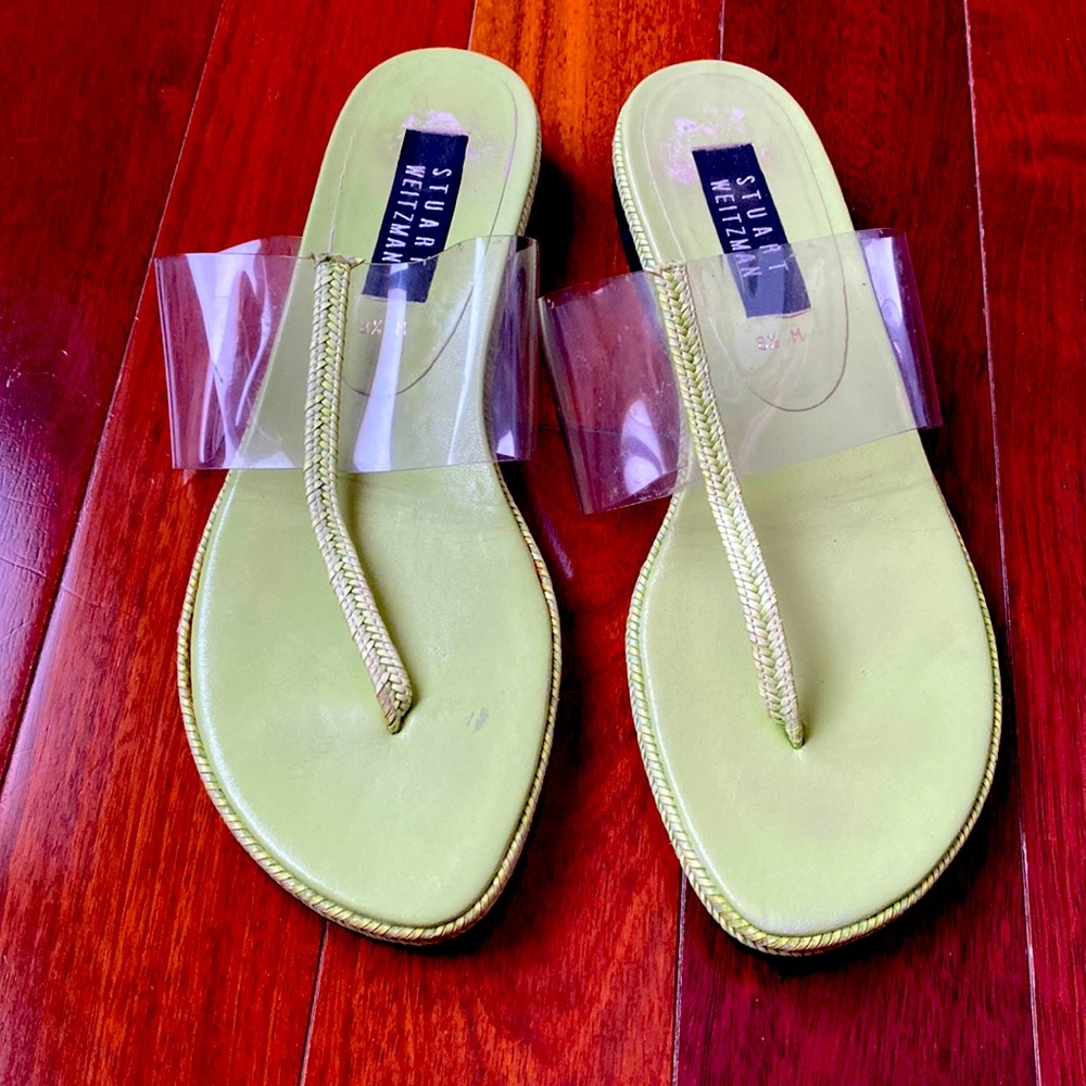 Stuart Weitzman thong bright green 8 1/2 sandal